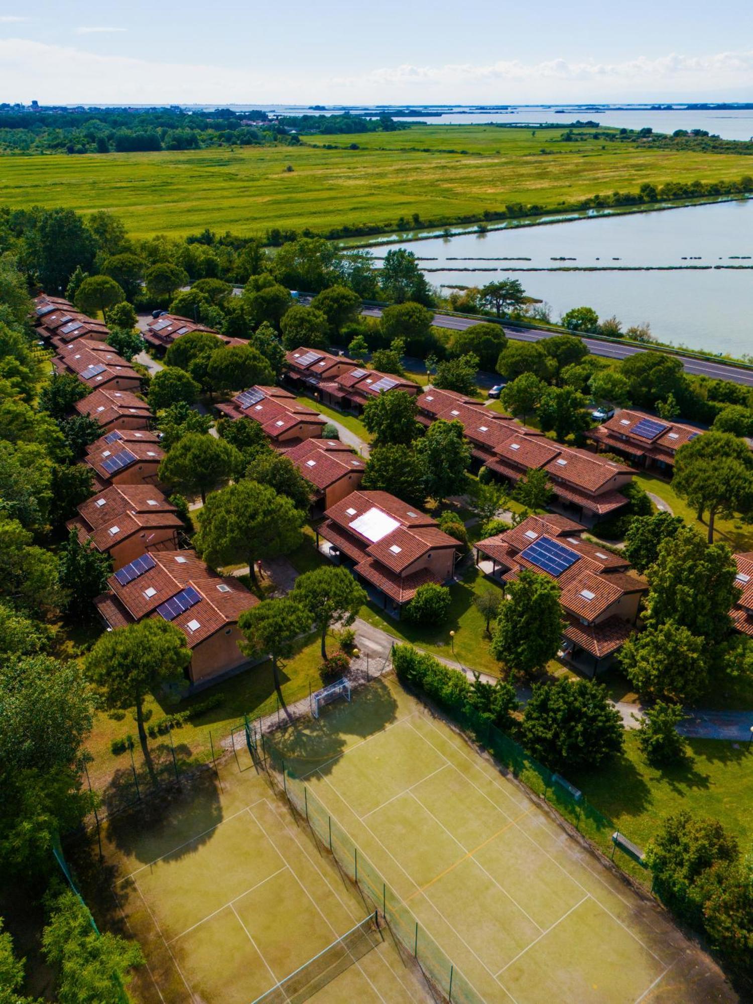 Aldeamento Turístico Villaggio Ca' Laguna 3*